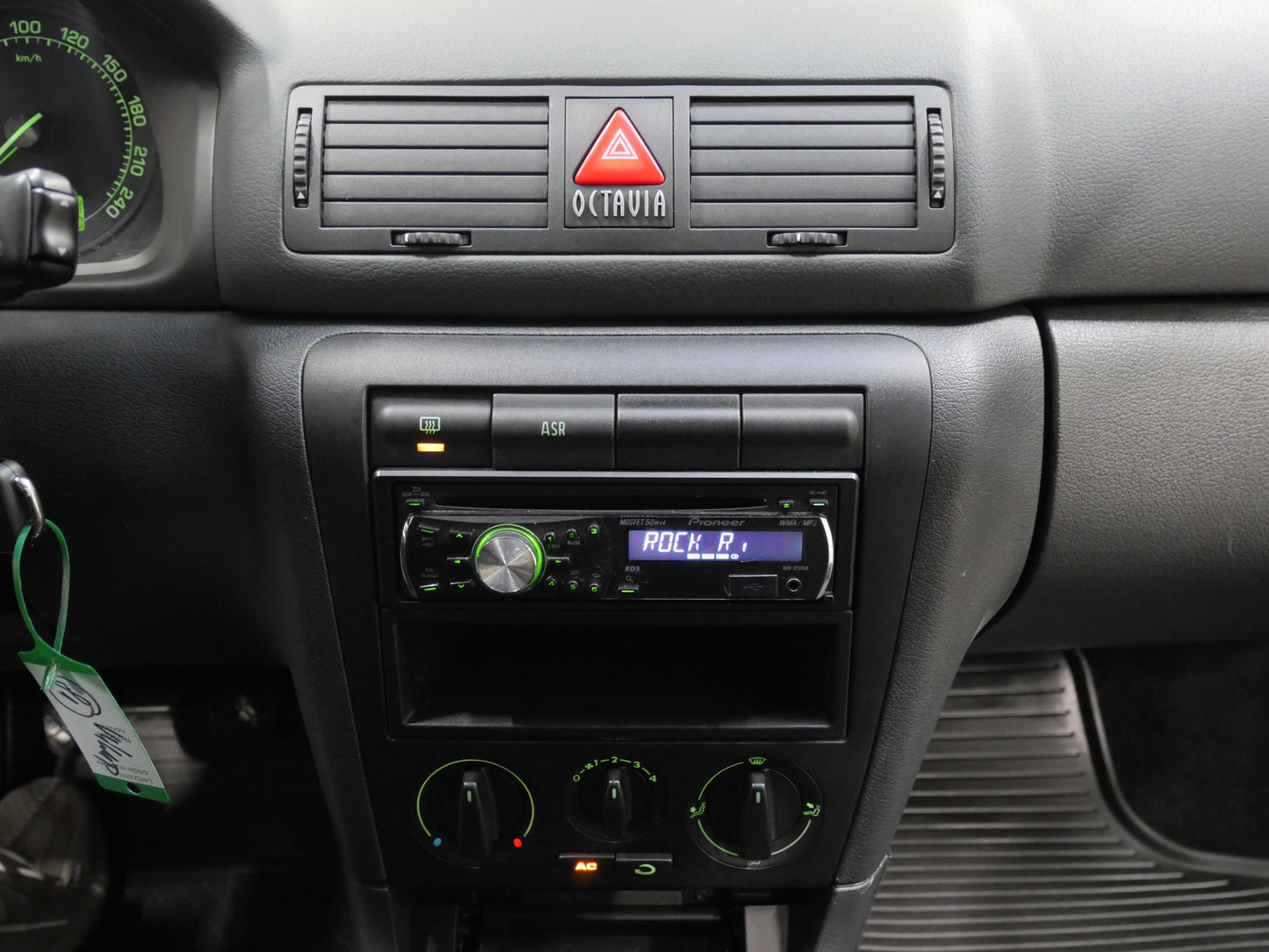 Škoda Octavia 1.9 TDI 74 kW Tour Plus