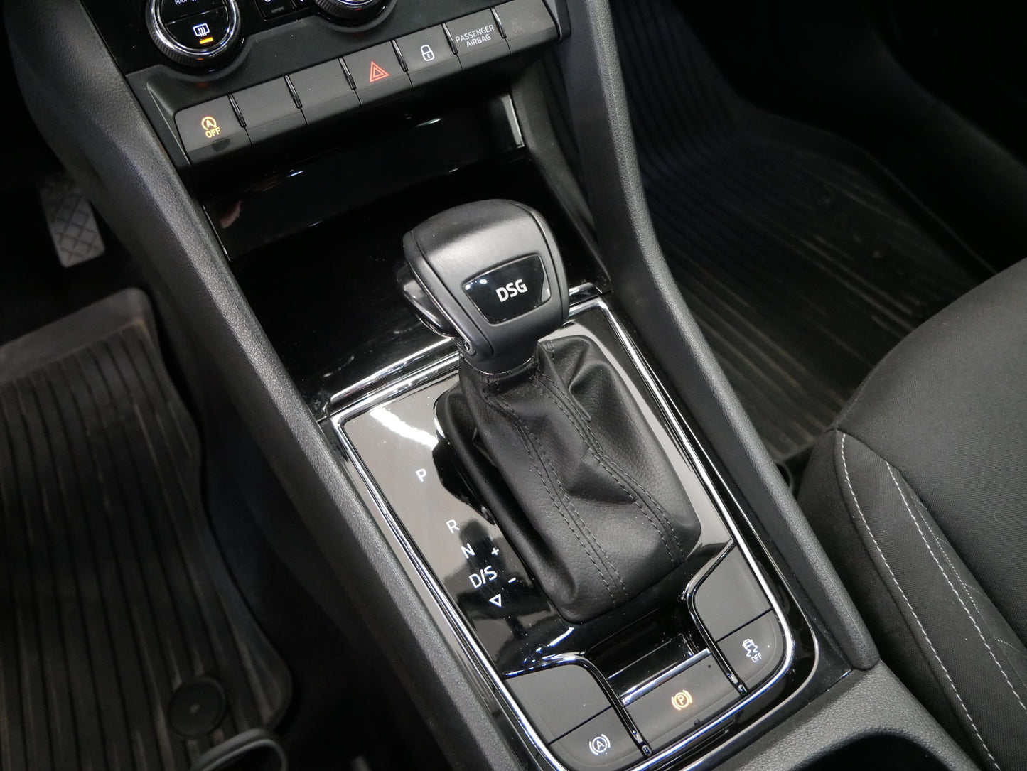 Škoda Karoq 1.5 TSI 110kw Ambition Plus