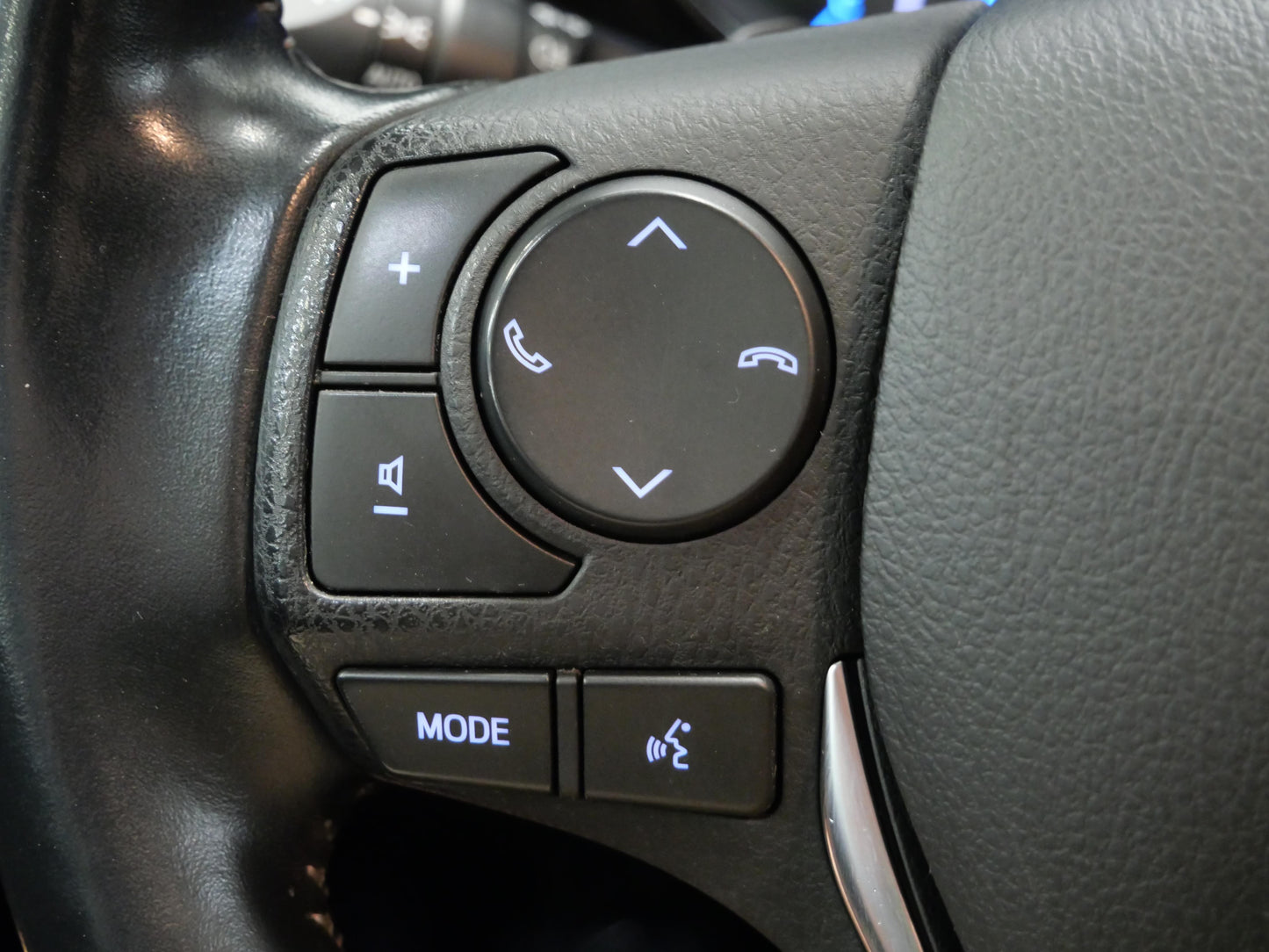 Toyota Auris 1.6 97 kW Active Trend