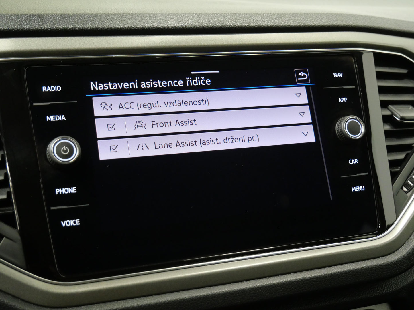 Volkswagen T-Roc 1.5 TSI 110 kW DSG Design