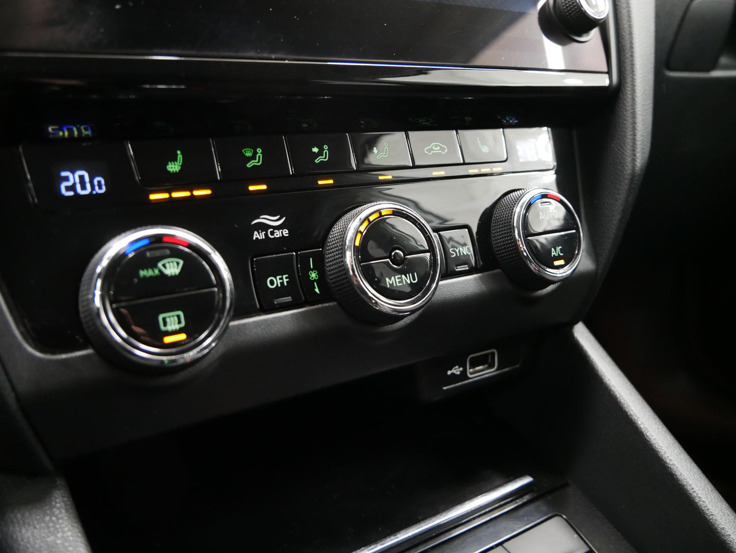 ŠKODA Octavia 1.6 TDI 85 kW DSG Style