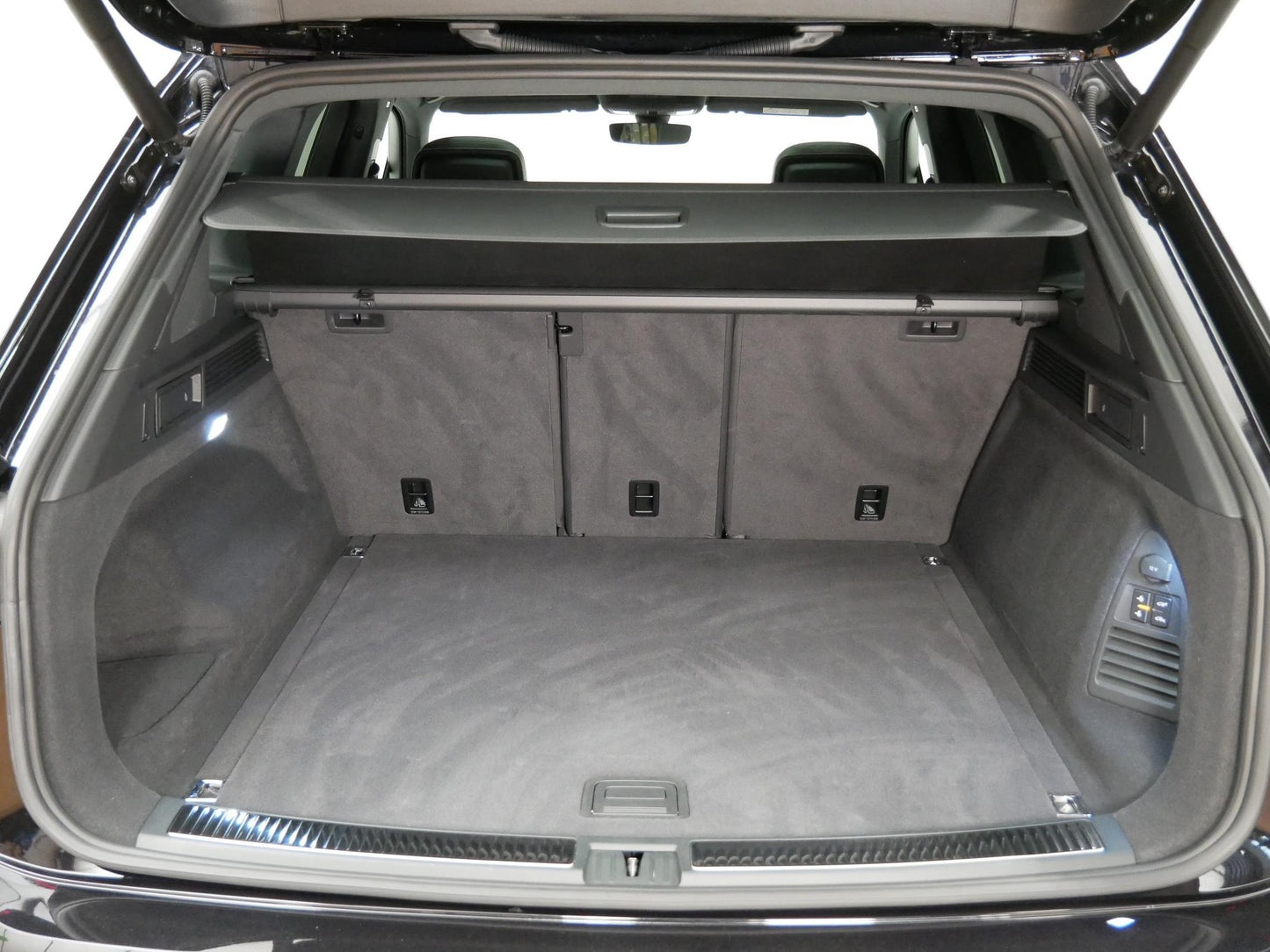 Volkswagen Touareg 4.0 TDI V8 310 kW R-Line