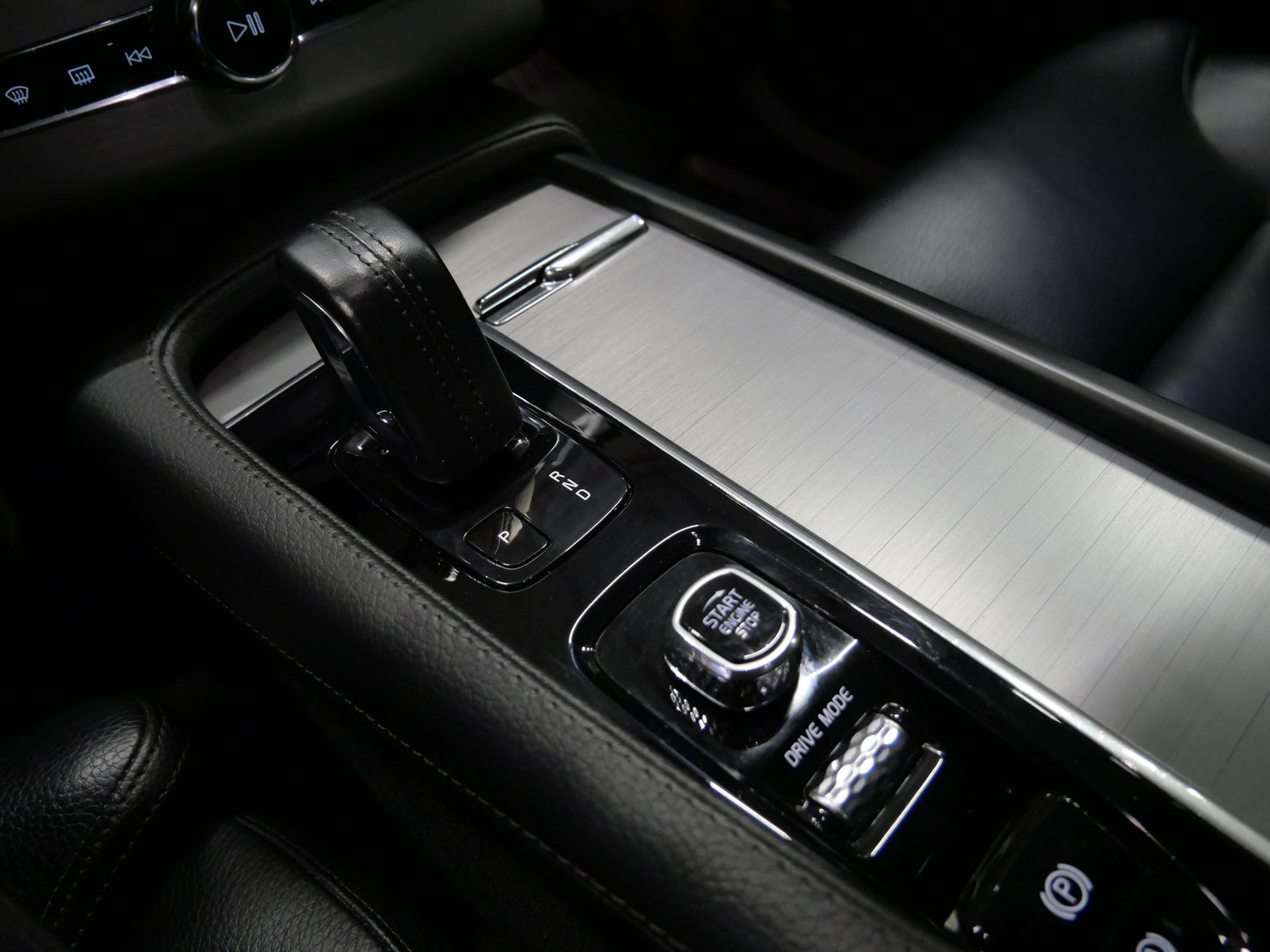 Volvo XC90 2.0 B5 173 kW Drive-E Momentum