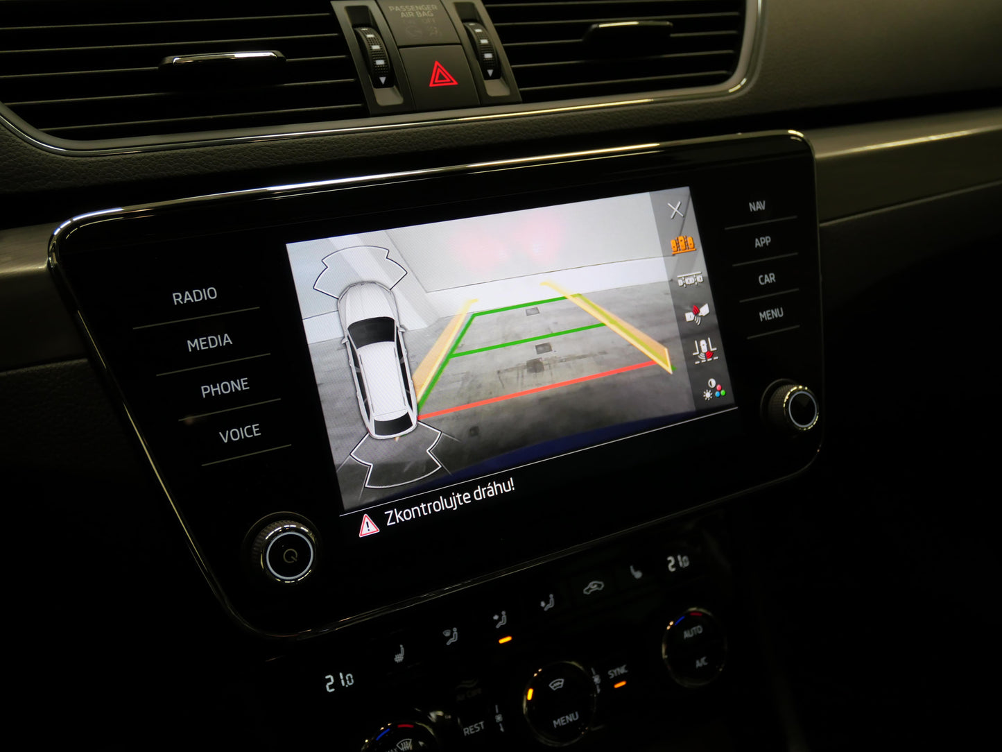 Škoda Superb 2.0 TDI 147 kW 4x4 DSG STYLE