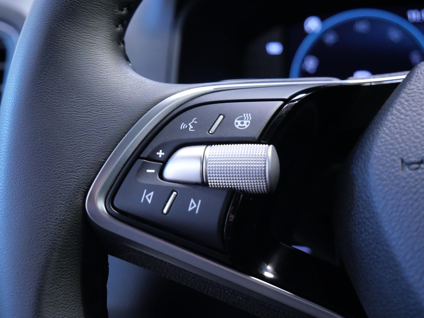 Škoda Karoq 1.5 TSI 110 kW Top Selection