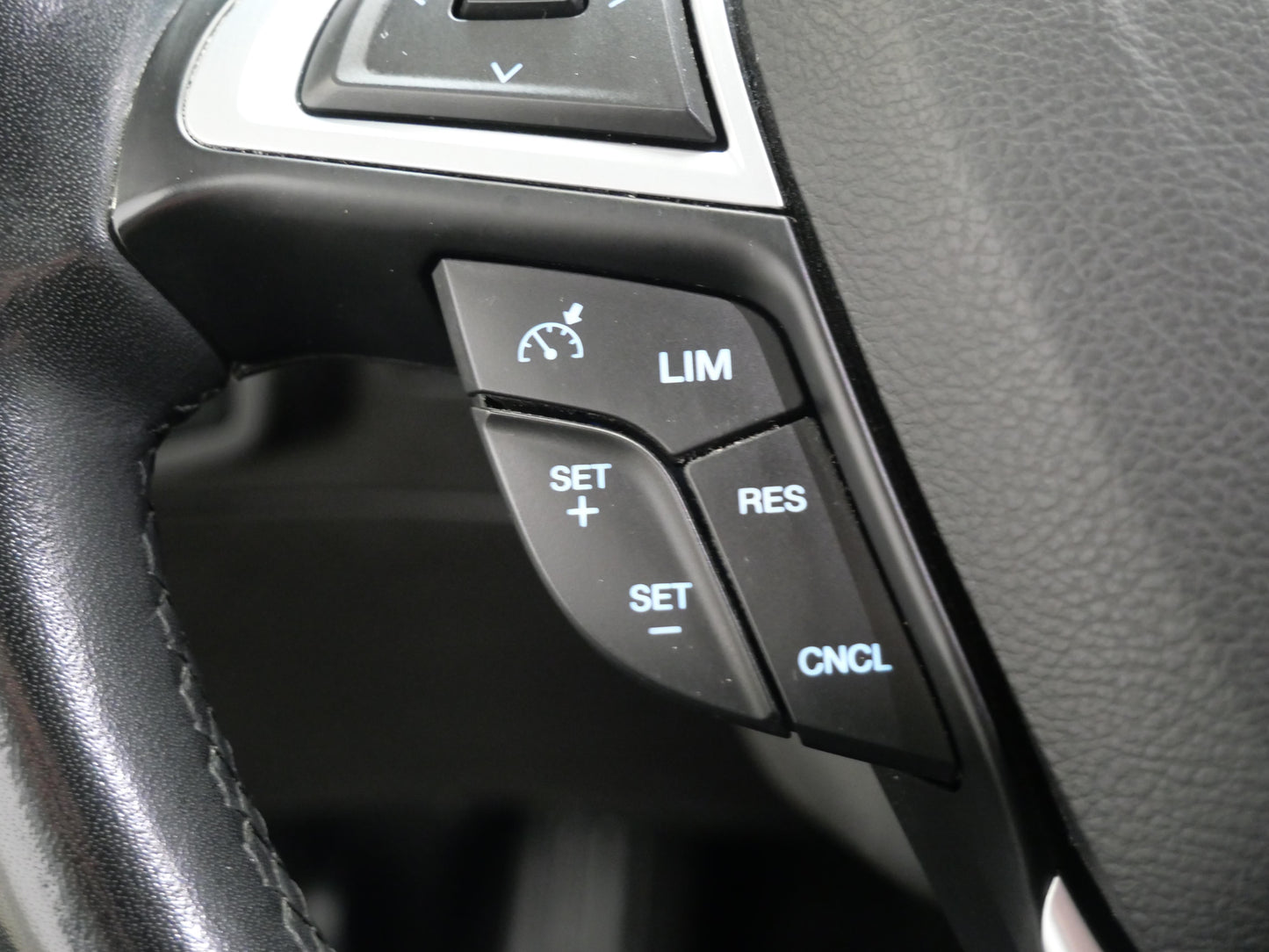 Ford Mondeo 2.0 TDCI 132 kW 4x4 Titanium