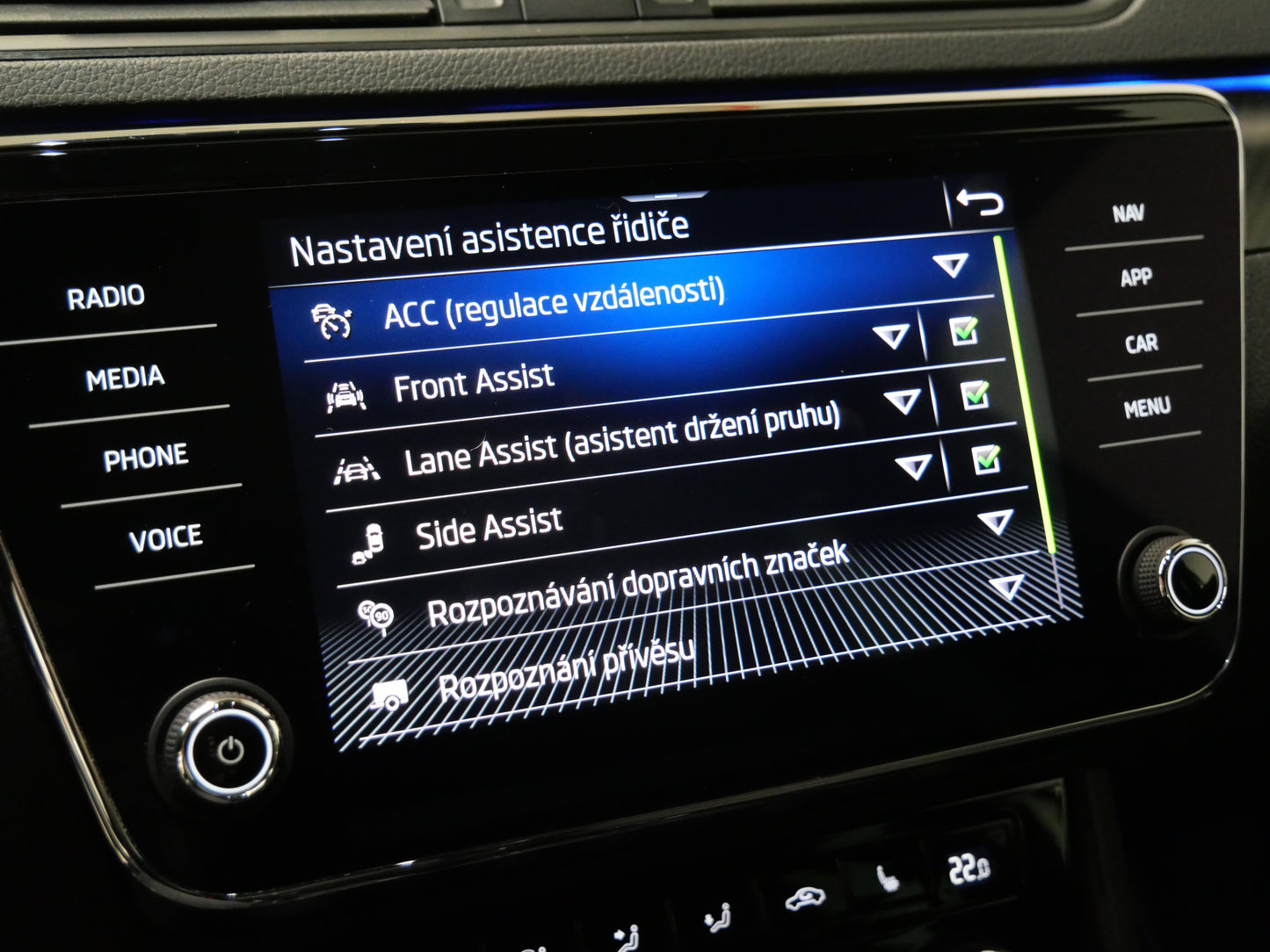 Škoda Superb 2.0 TDI 110 kW SportLine