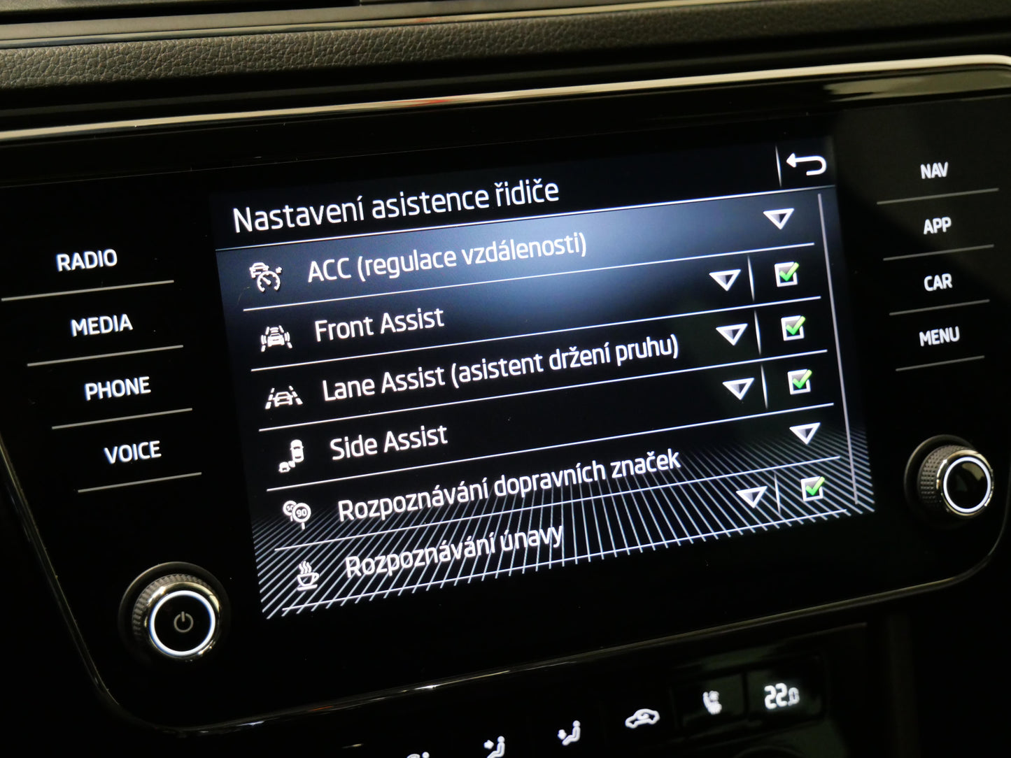 ŠKODA Superb 2.0 TDI 147 kW L&K