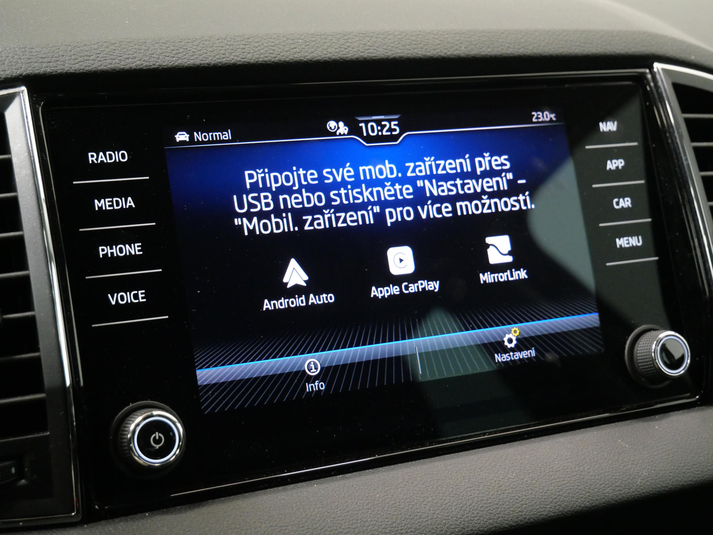 Škoda Karoq 2.0 TDI 85 kW Style Plus