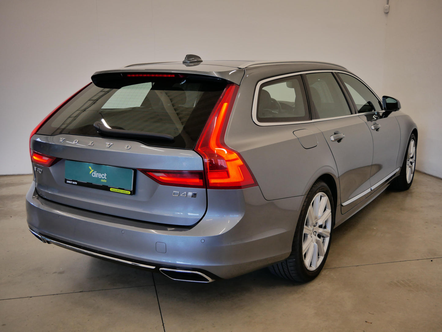 Volvo V90 D4 140 kW AWD Inscription