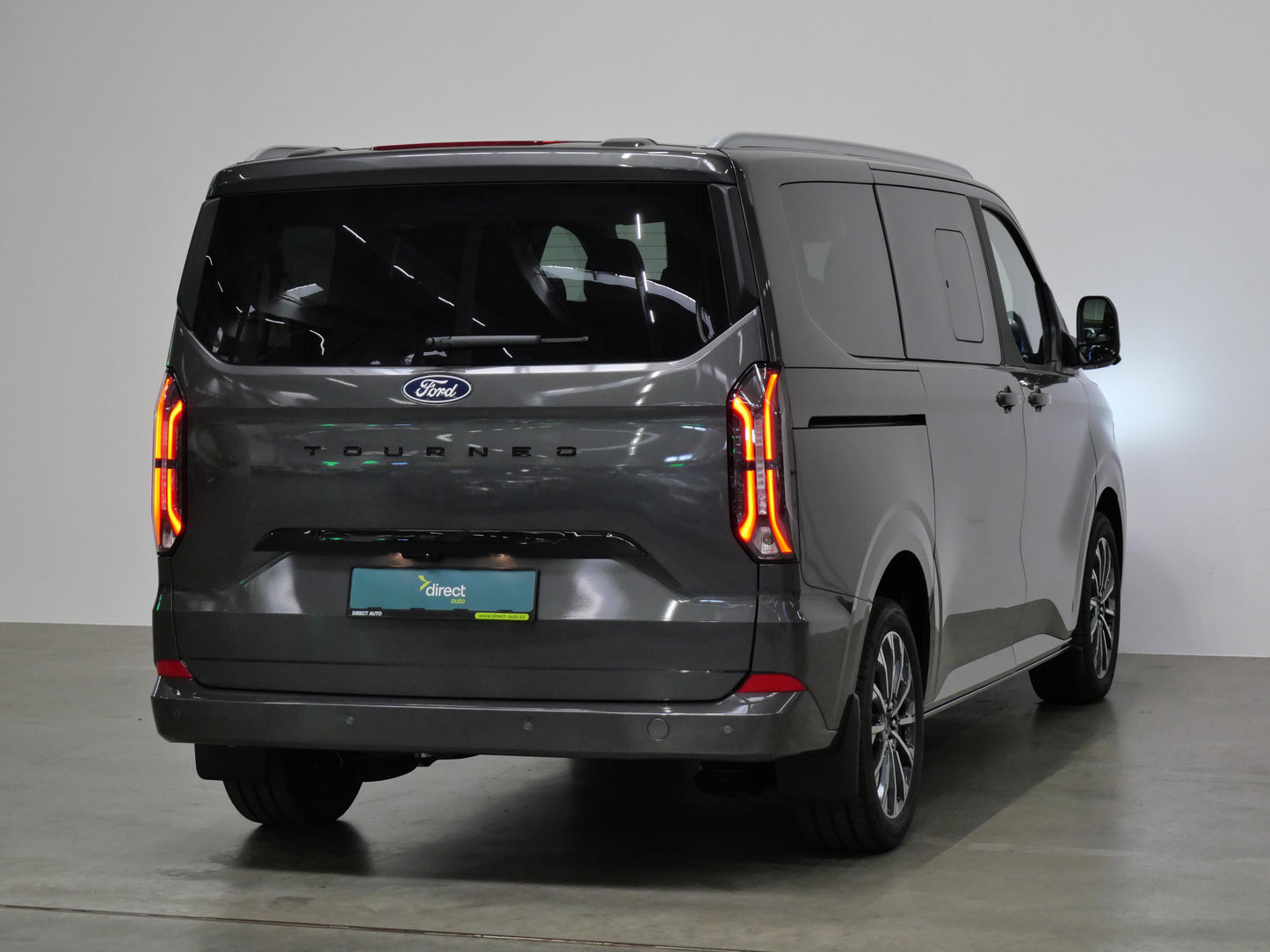 Ford Tourneo Custom 2.0 EcoBlue 125 kW Titanium X