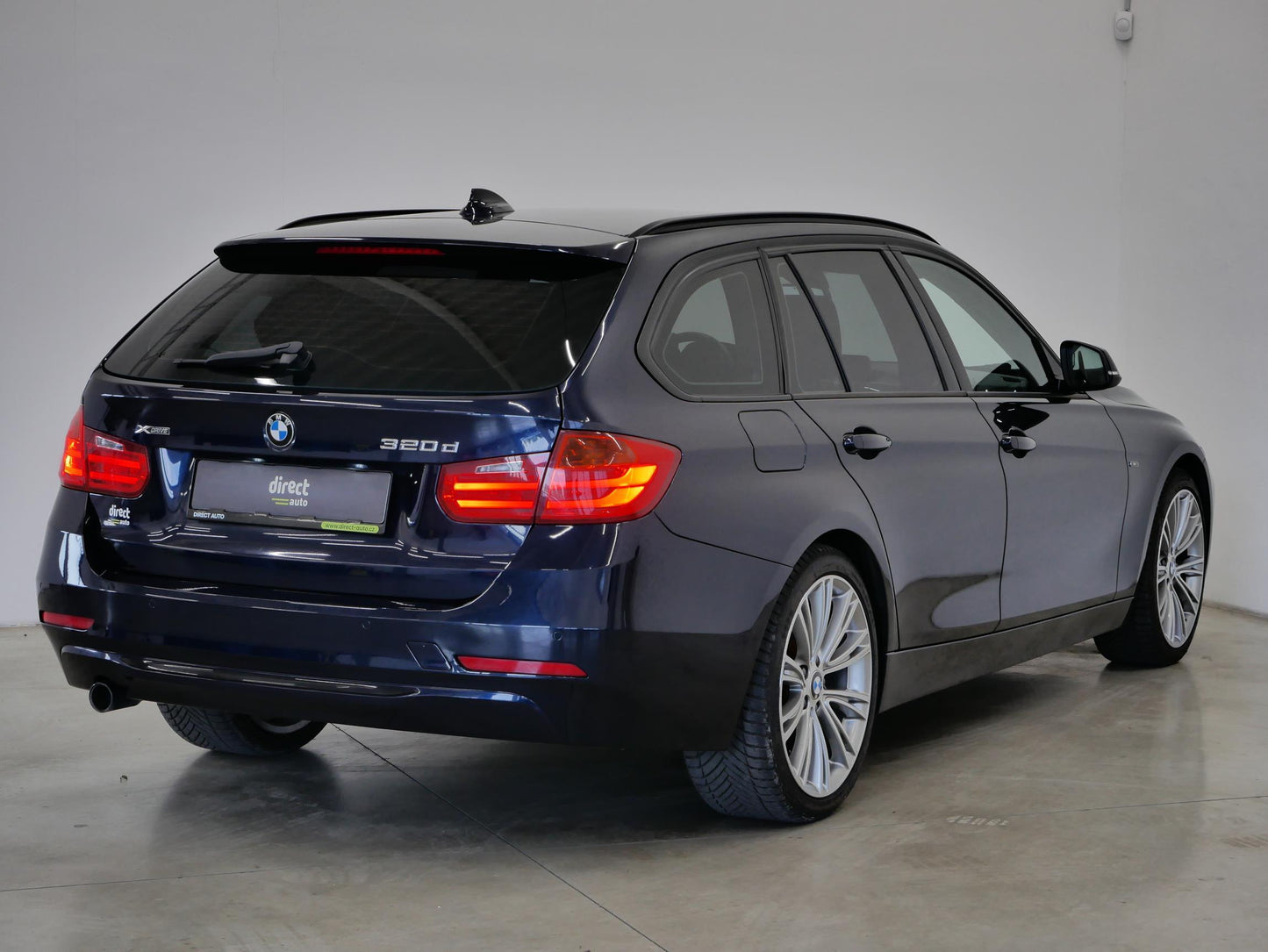 BMW Řada 3 320d xDrive 135 kW SPORT
