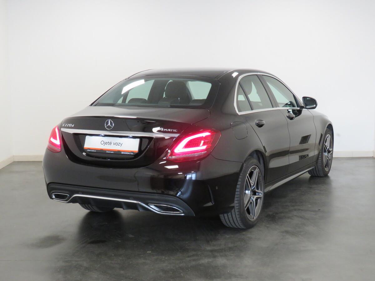 Mercedes-Benz C220 C 220 d 143 kW 4MATIC
