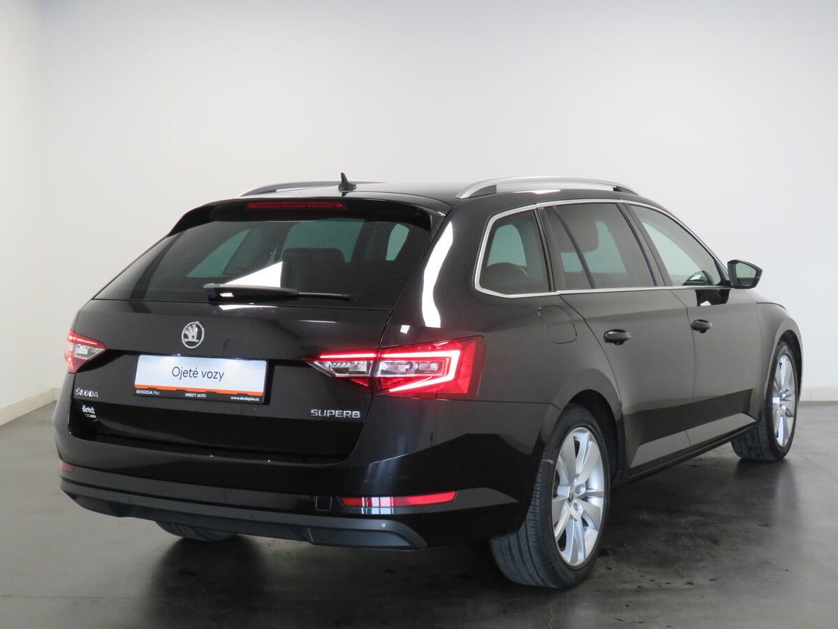 Škoda Superb 2.0 TDI 140 kW Style Plus