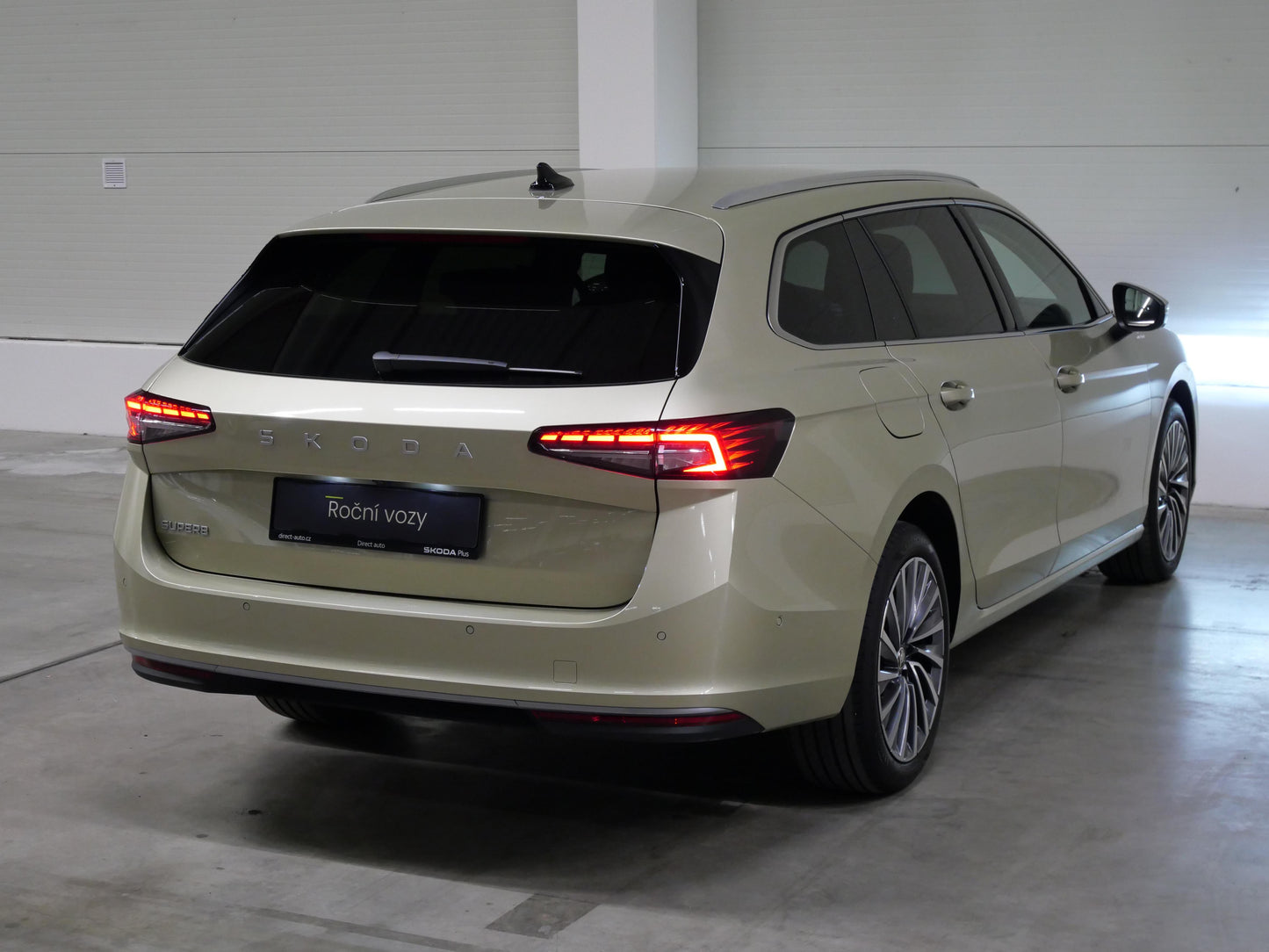 Škoda Superb 2.0 TDI 110 kW DSG L&K