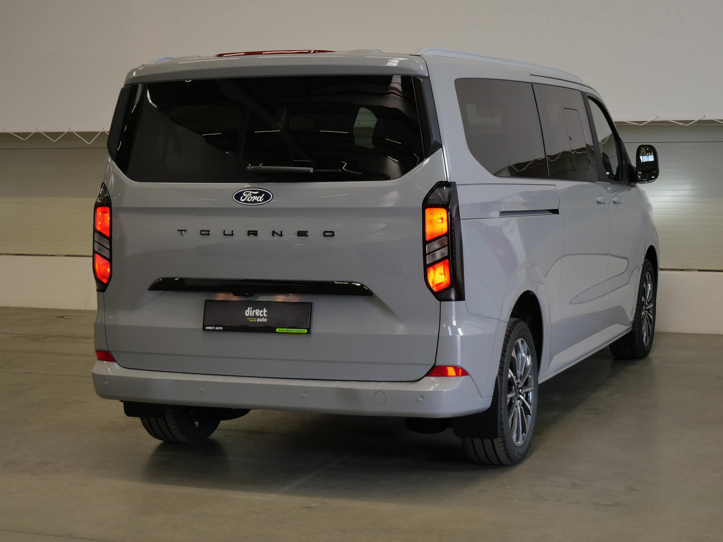 Ford Tourneo Custom 2.0 EcoBlue 125 kW Titanium L2