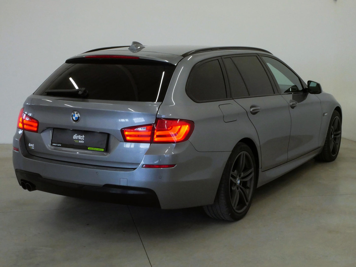 BMW Řada 5 530d xDrive M-paket Touring