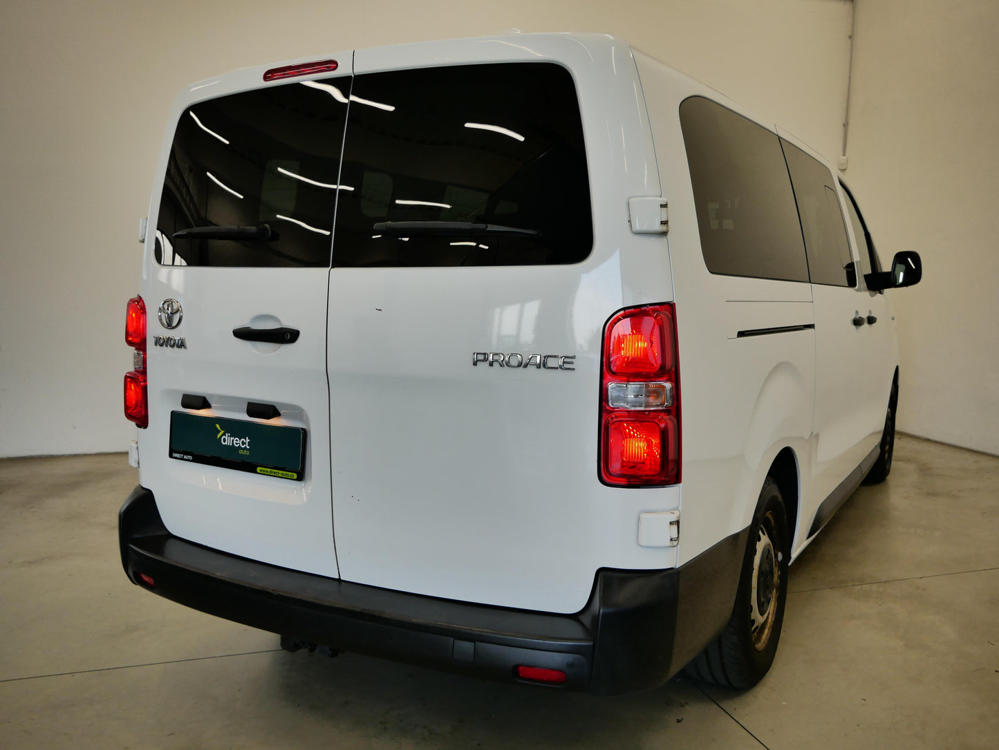 Toyota Proace 1.5 D-4D 88 kW L2 8 míst