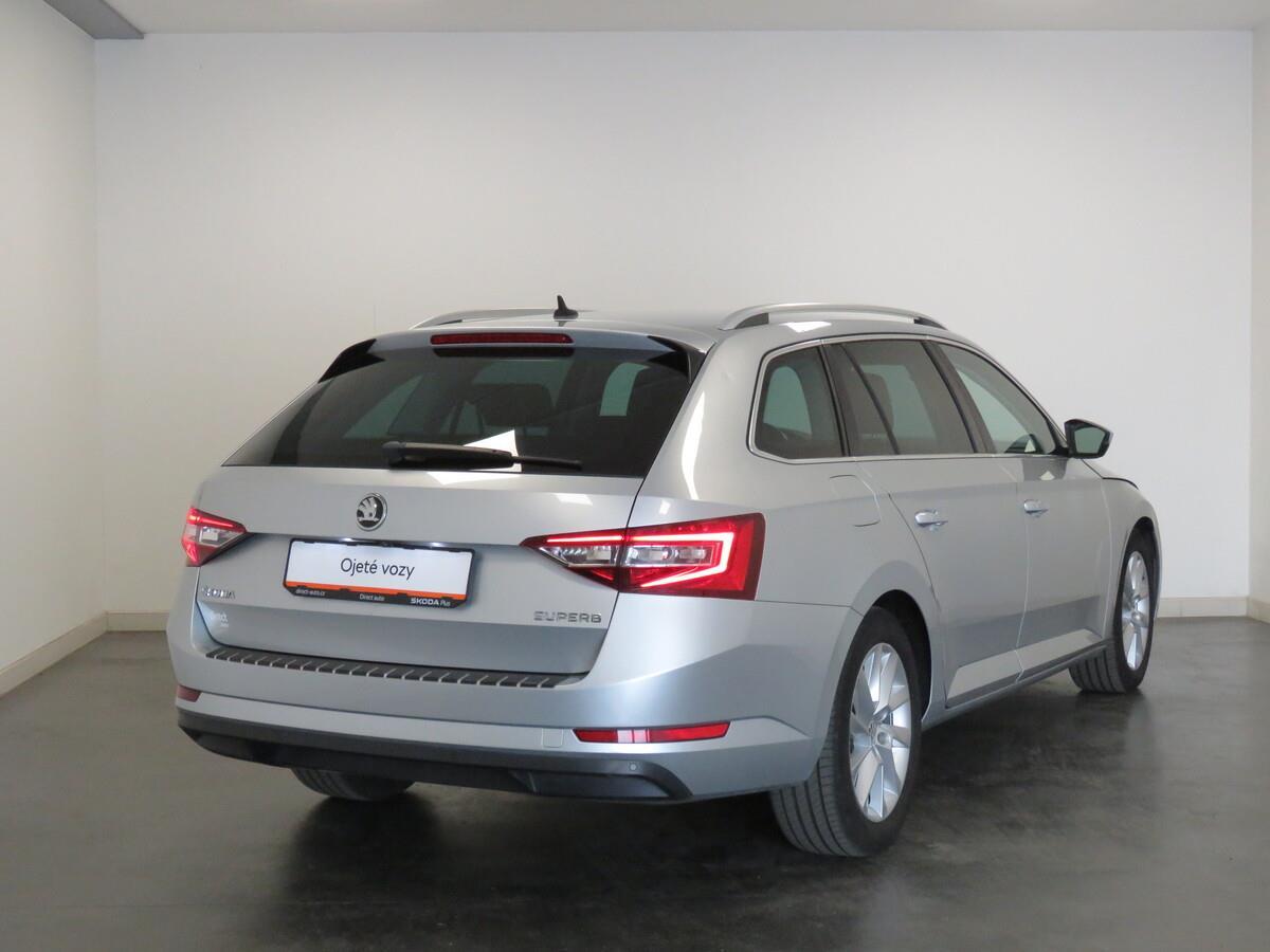 Škoda Superb 2.0 TDI 110 kW Style