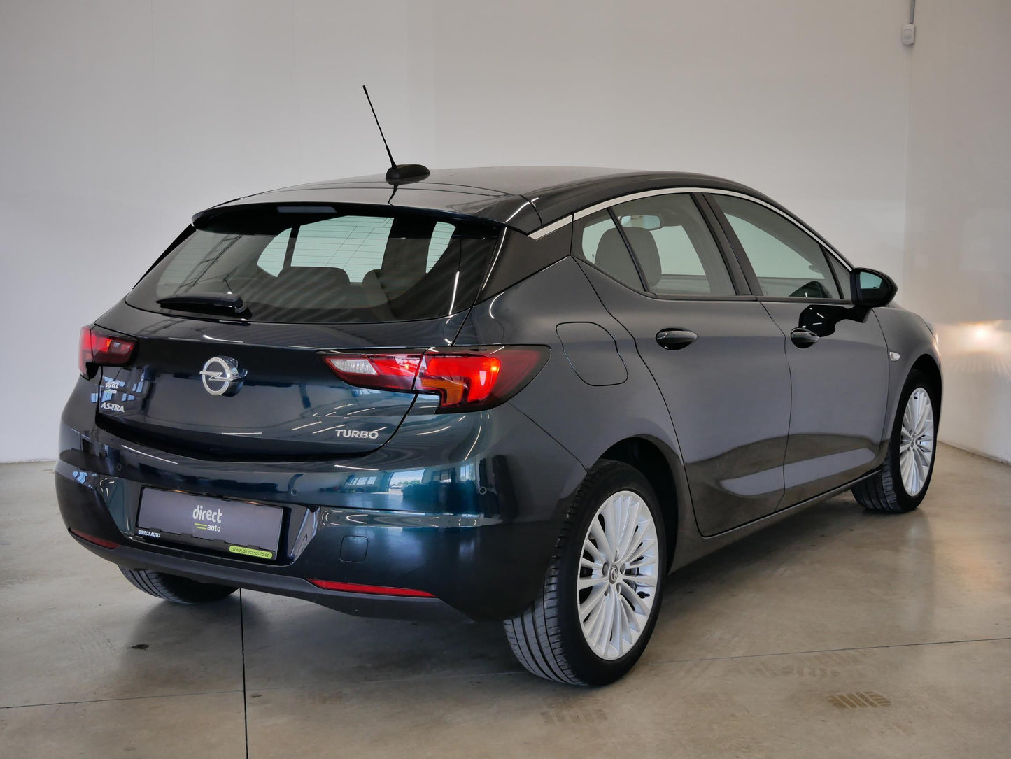 Opel Astra 1.4 SIDI Turbo Innovation