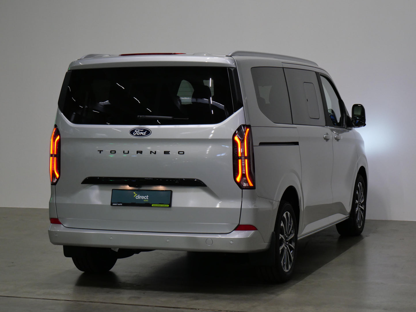 Ford Tourneo Custom 2.0 EcoBlue 125 kW Titanium X