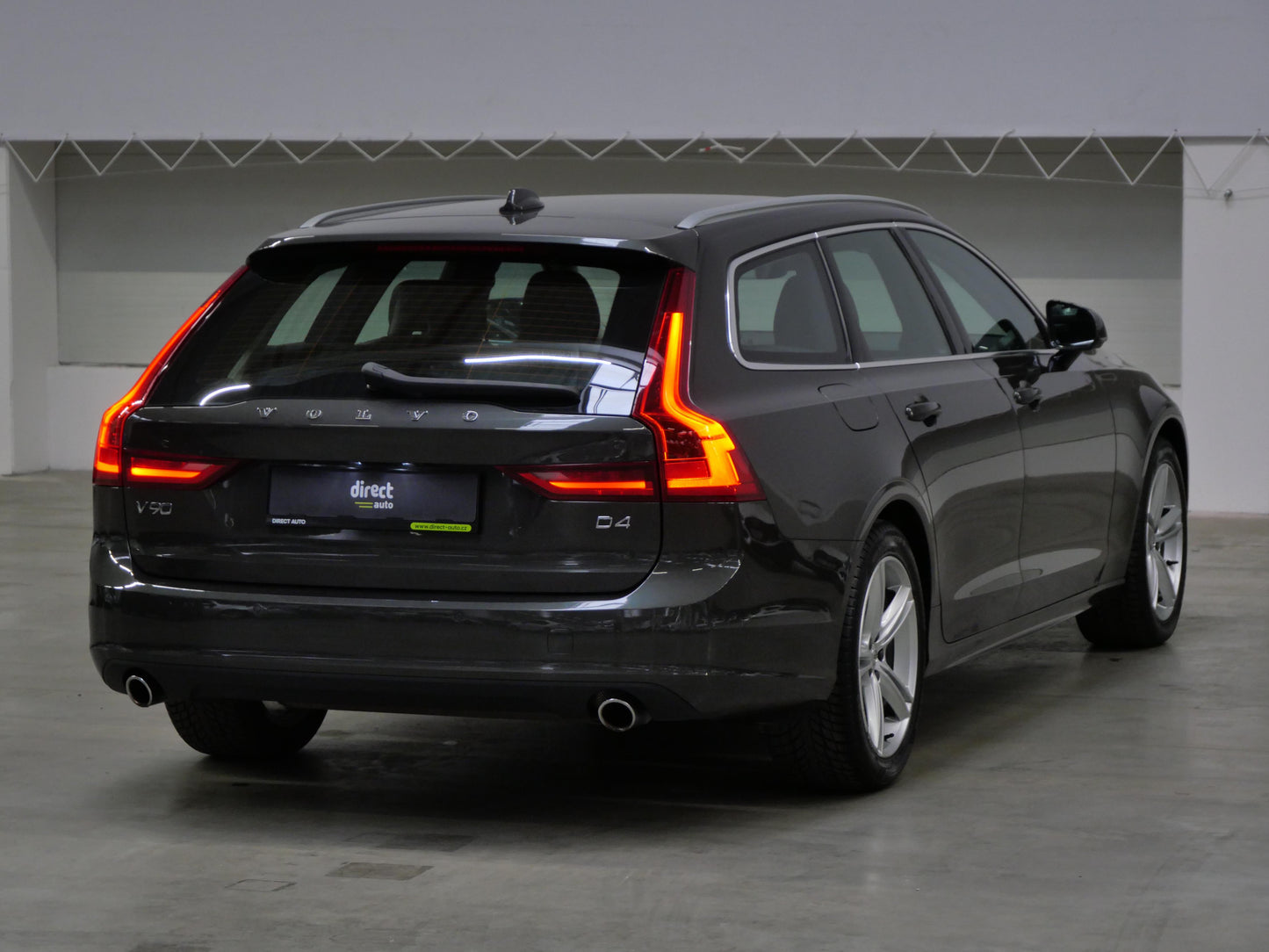 Volvo V90 2.0 D4 140 kW Momentum