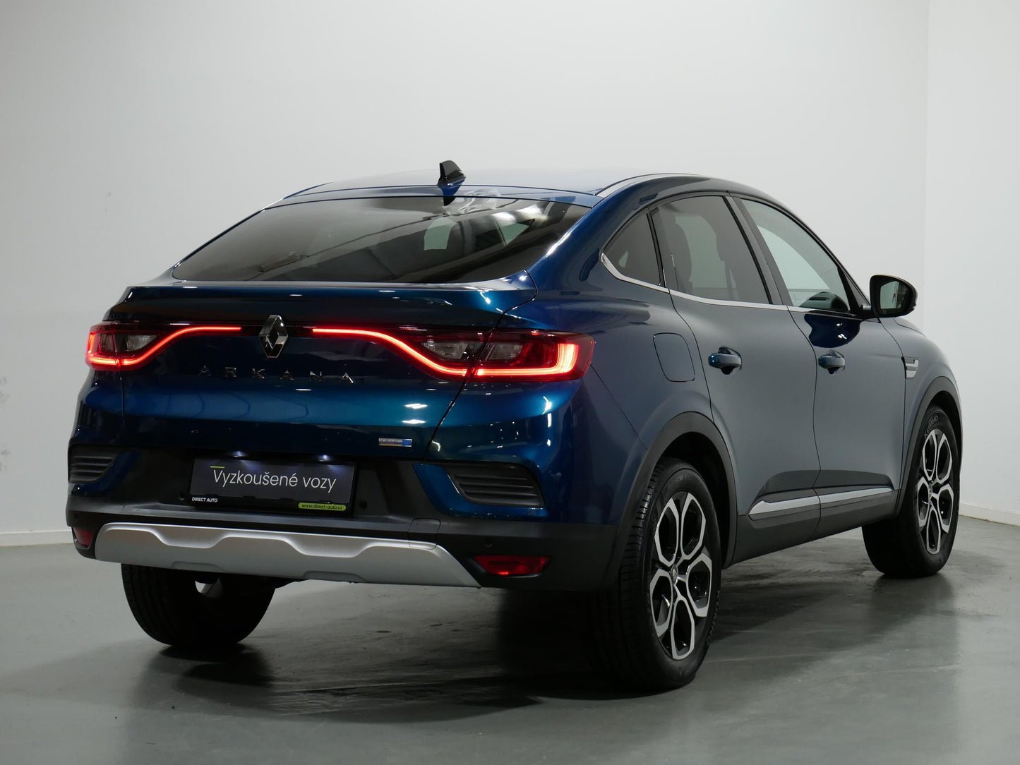 Renault Arkana 1.6i E-tech 69 kW INTENS