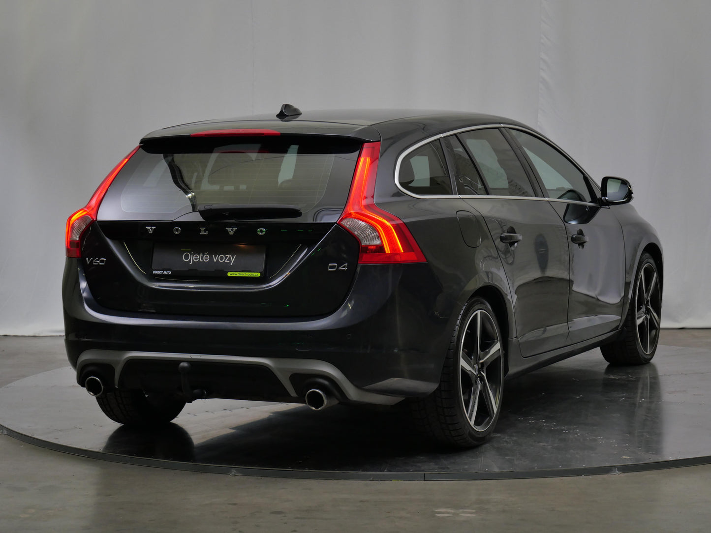 Volvo V60 D4 133 kW Drive-E Summum
