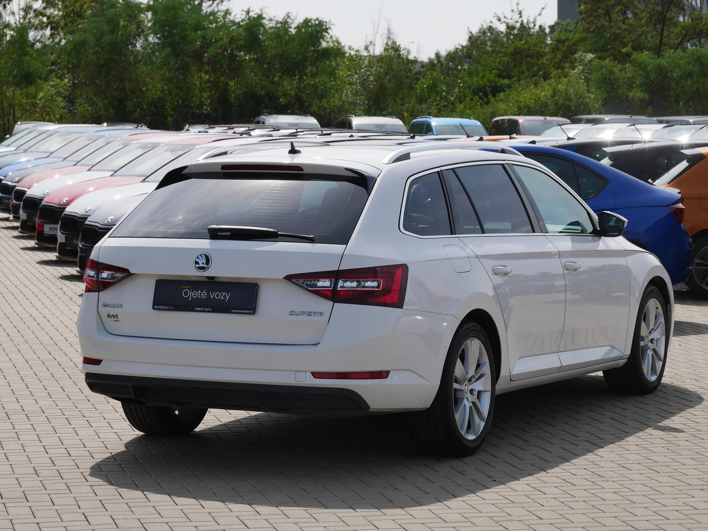 Škoda Superb 2.0 TDI 110 kW STYLE