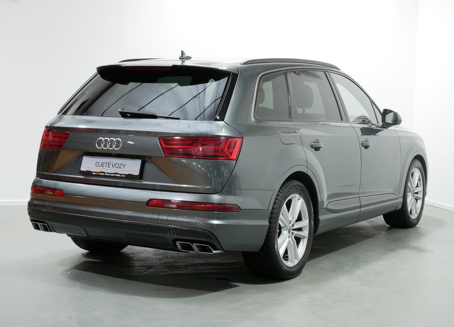 Audi SQ7 4.0 TDI V8 320 kW S-line