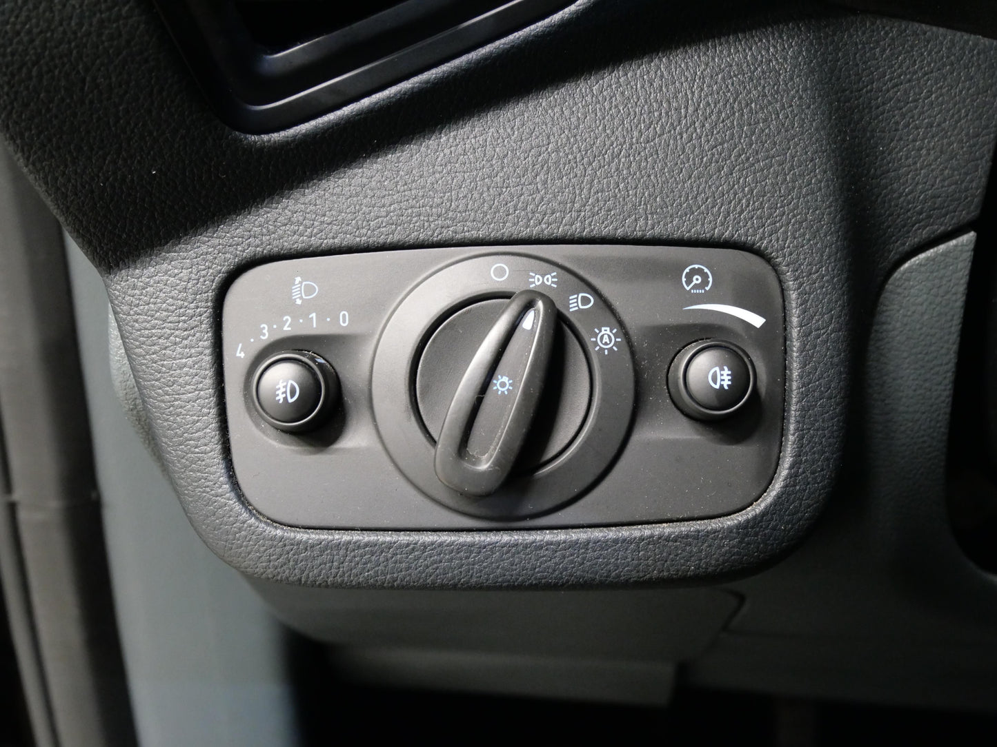 Ford Grand C-MAX 1.6 Ti-VCT 92 kW Trend
