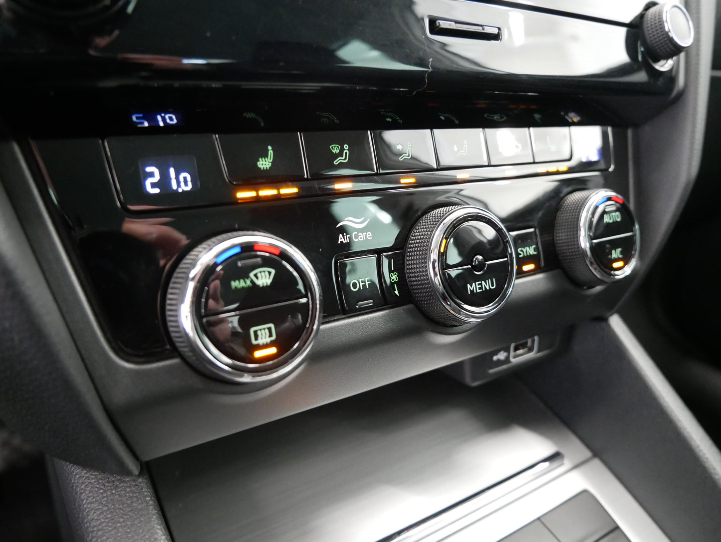 ŠKODA Octavia 1.6 TDI 85 kW Ambition Plus