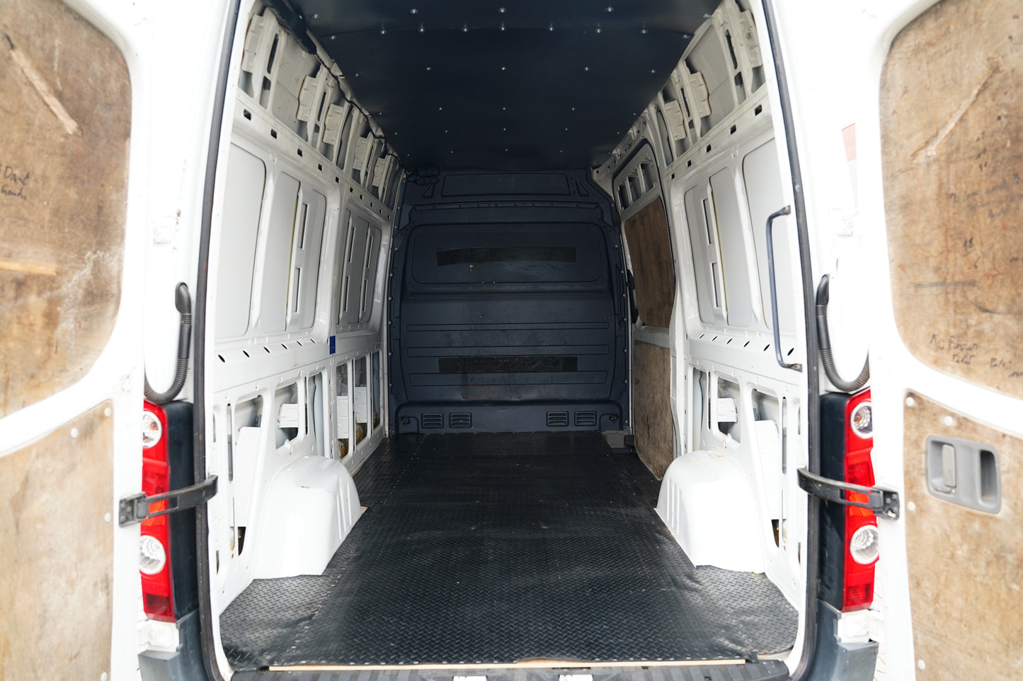 Volkswagen Crafter 2.0 Bi-TDI 120 kW L2H2