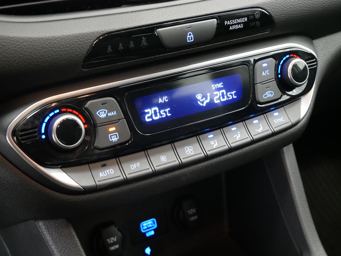 Hyundai i30 1.5 T-GDI 117 kW Family