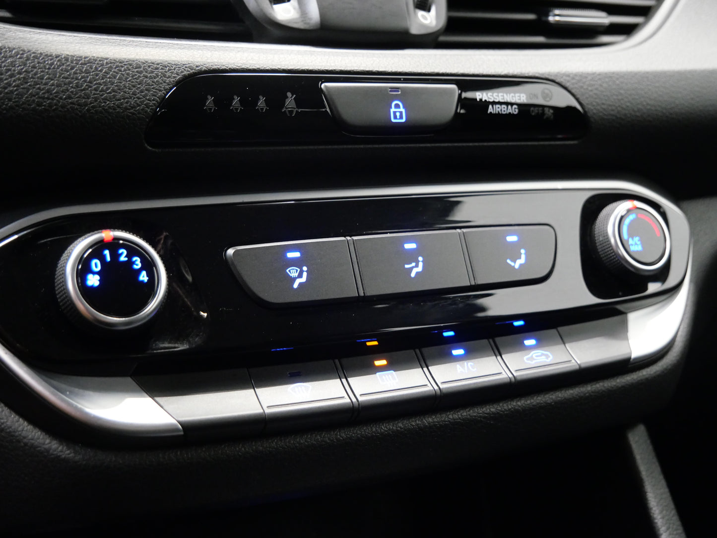Hyundai i30 1.0 T-GDI 88 kW Symbol