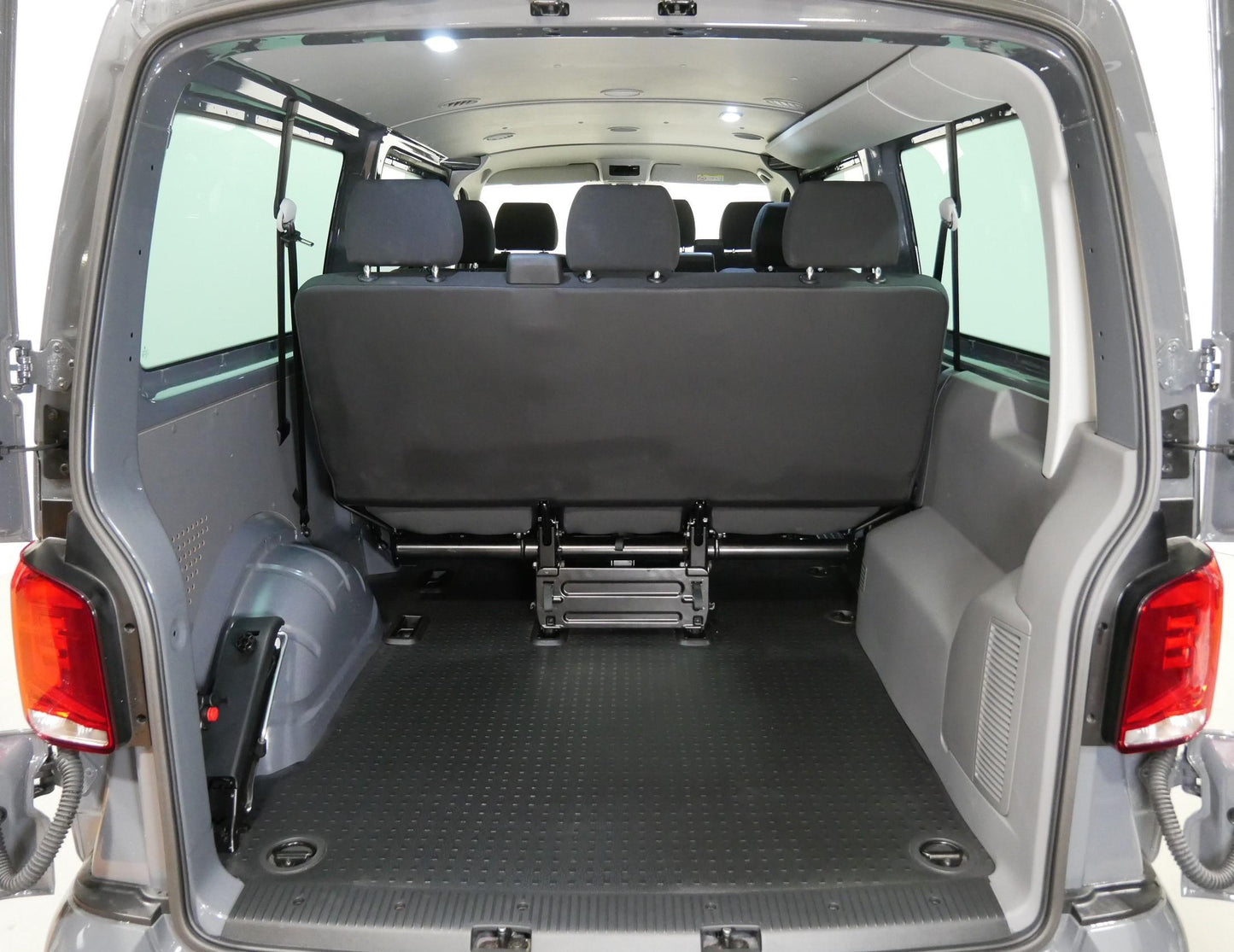 Volkswagen T6.1 2.0 TDI 110 kW Bulli Long
