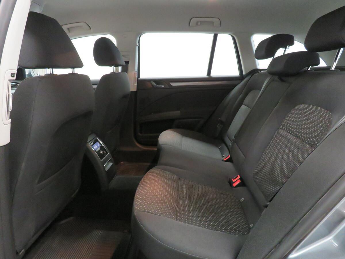 Škoda Superb 1.8 TSI 118 kW Comfort