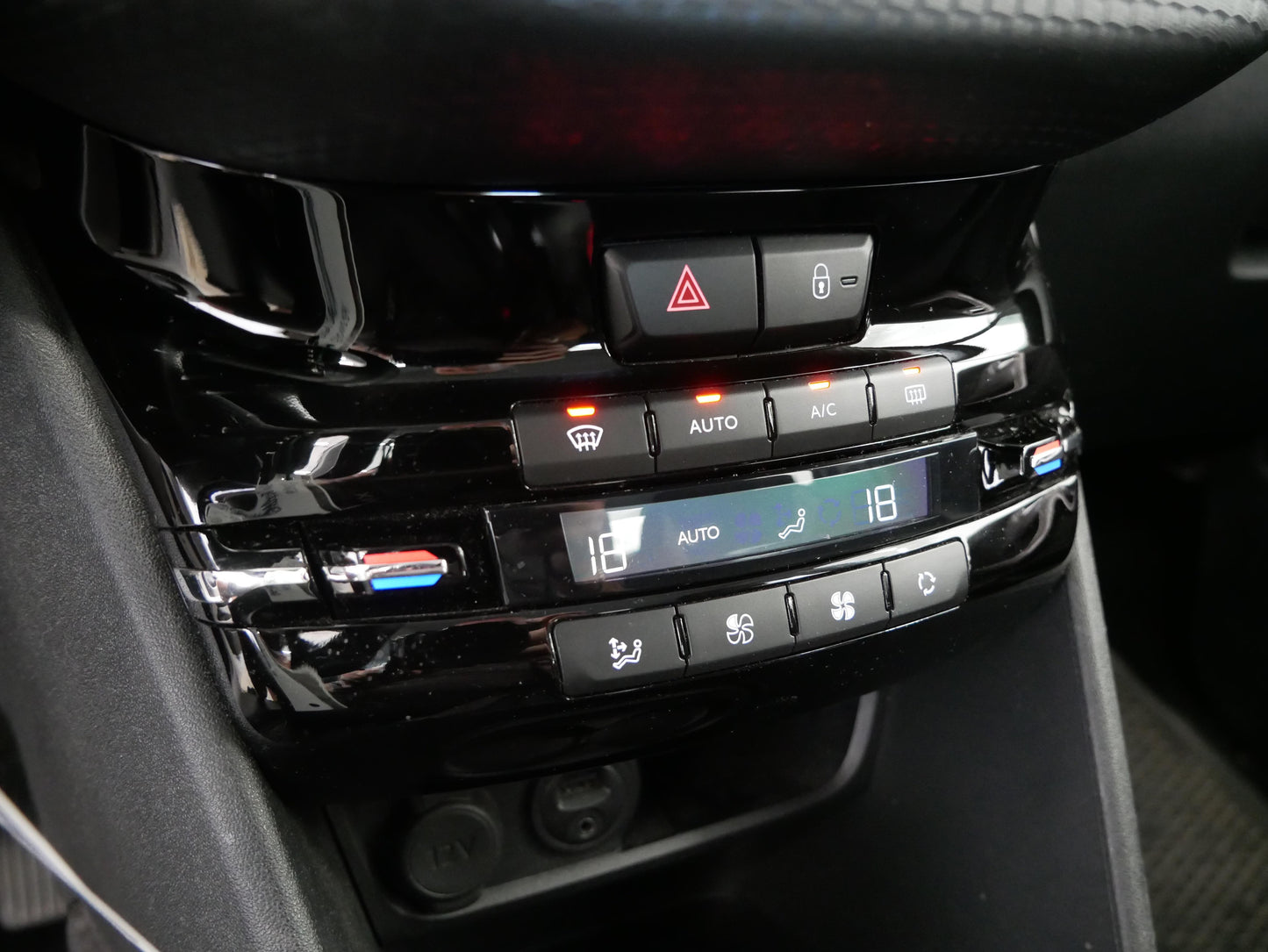 Peugeot 2008 1.2 PureTECH 60 kW