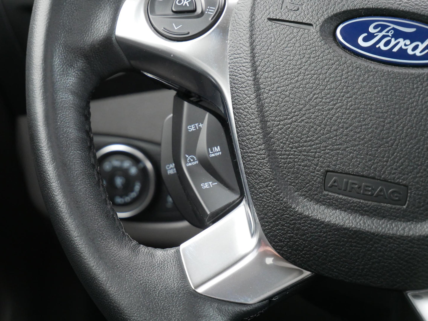 Ford Tourneo Connect 1.5 TDCi 88 kW Titanium