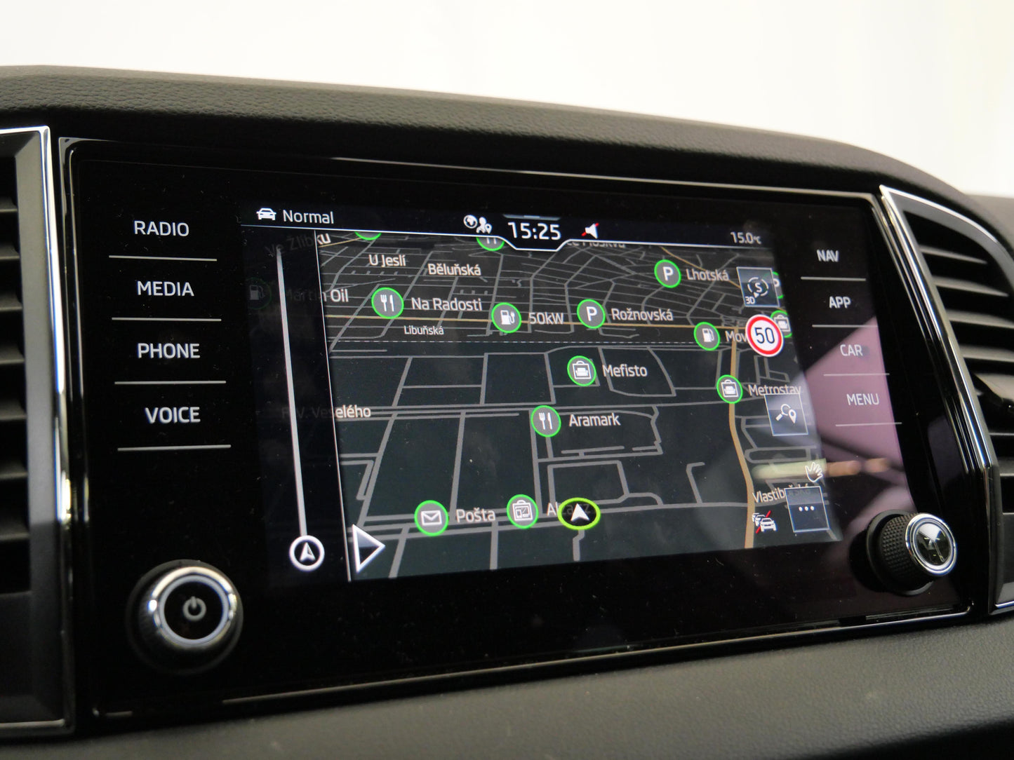 Škoda Karoq 1.5 TSI 110 kW Top Selection