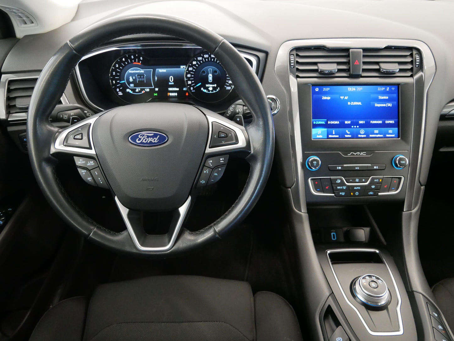 Ford Mondeo Titanium 2.0 Tdci 140 KW