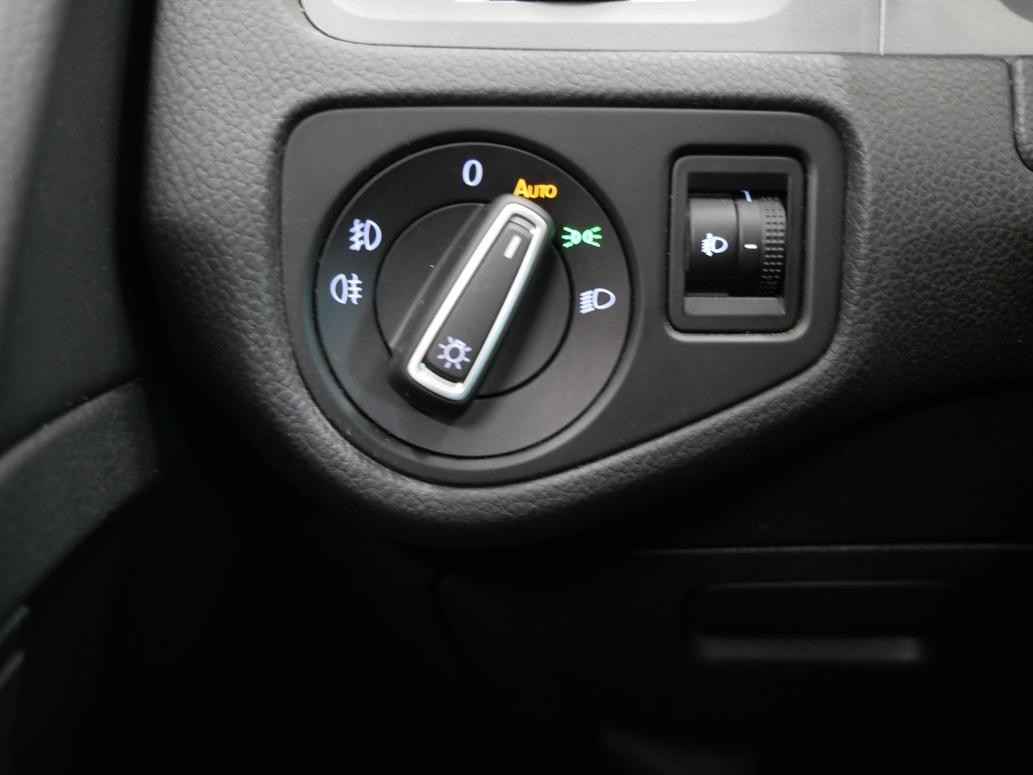 Volkswagen Golf 2.0TDI LOUNGE