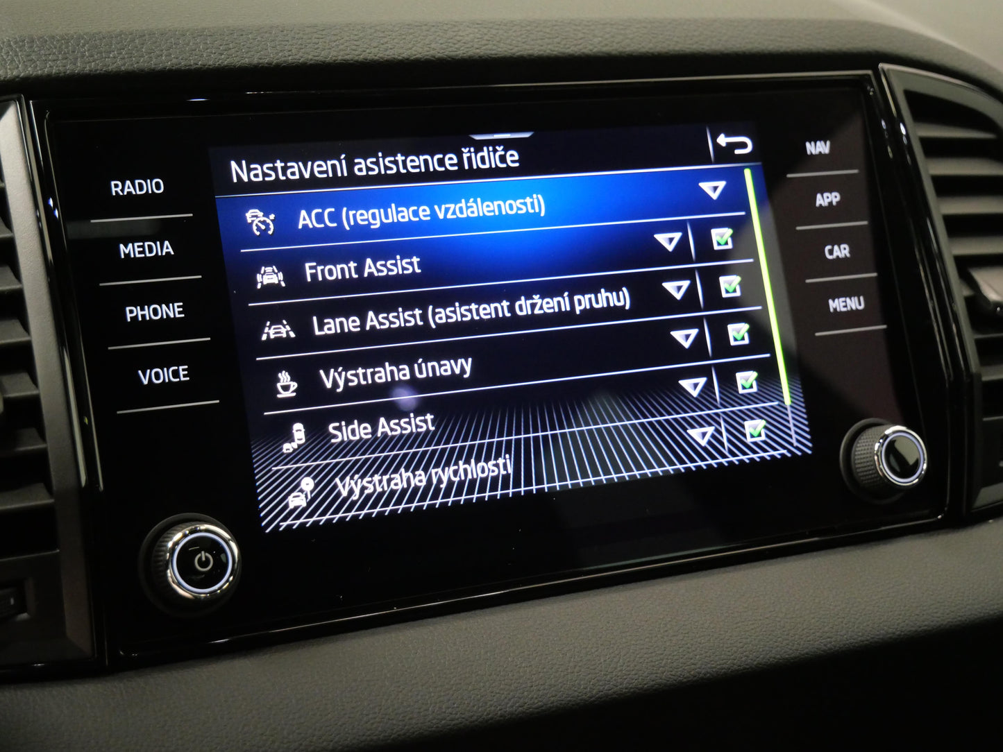 Škoda Karoq 1.5 TSI 110 kW Sportline
