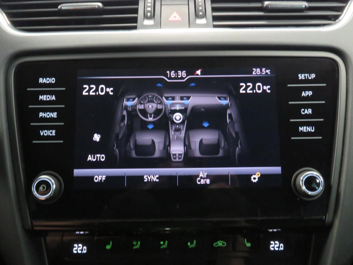 Škoda Octavia 2.0 TDI 110kW DSG Combi Style