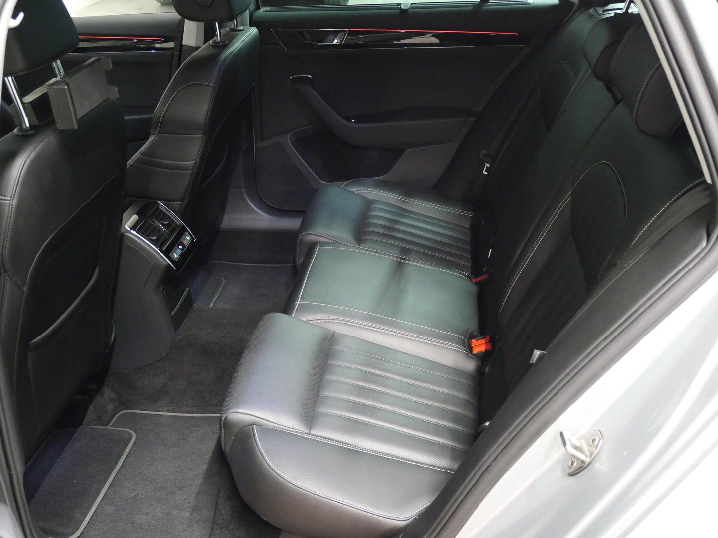 Škoda Superb 2.0 TDI 140 kW DSG L&K