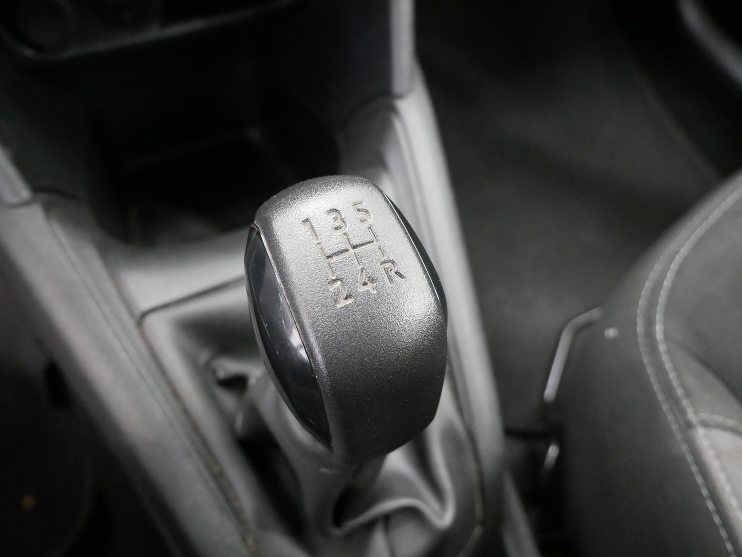 Peugeot 208 1.2 VTi 60 kW Active