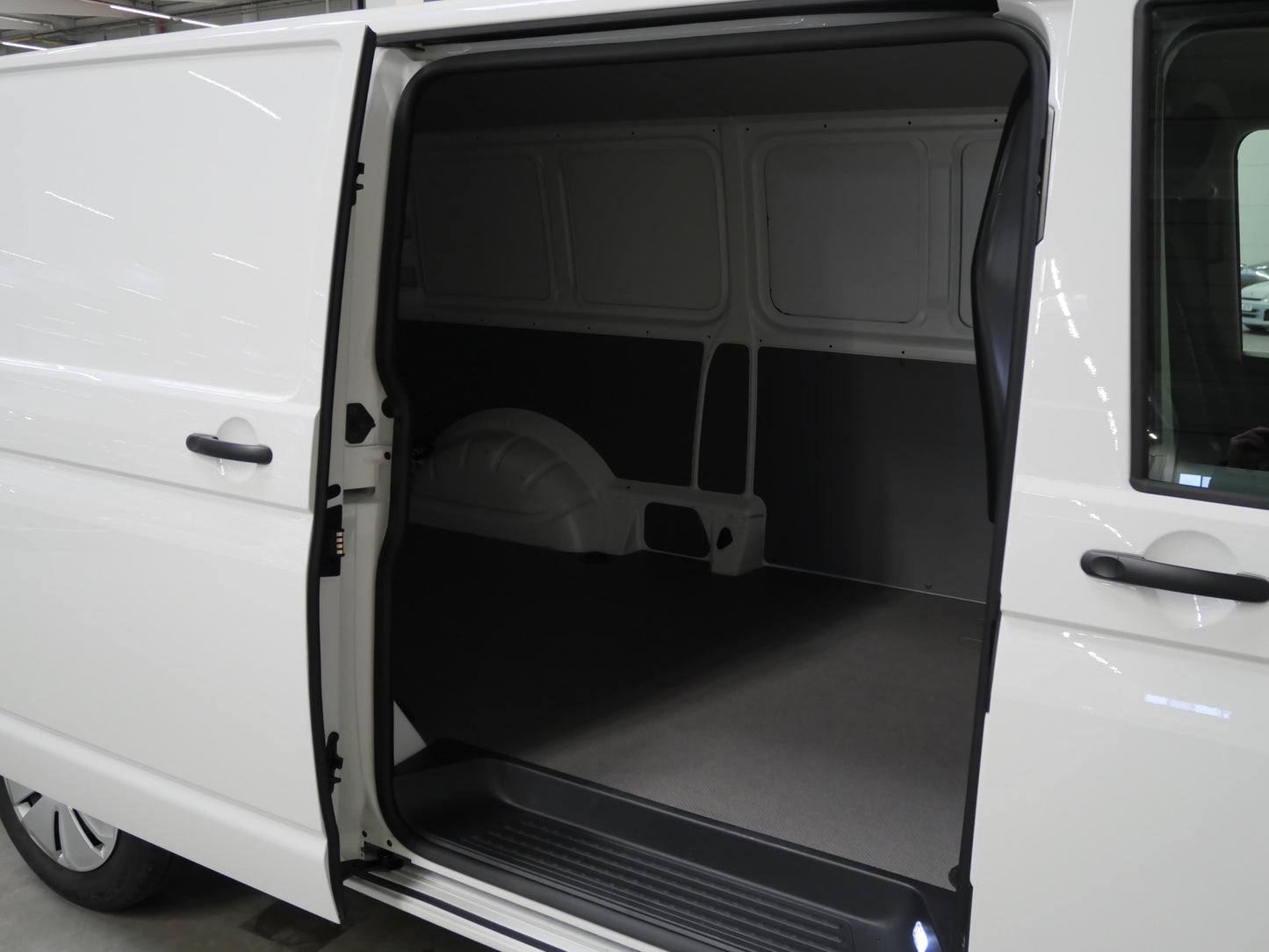 Volkswagen Transporter 2.0 TDI 110 kW Long