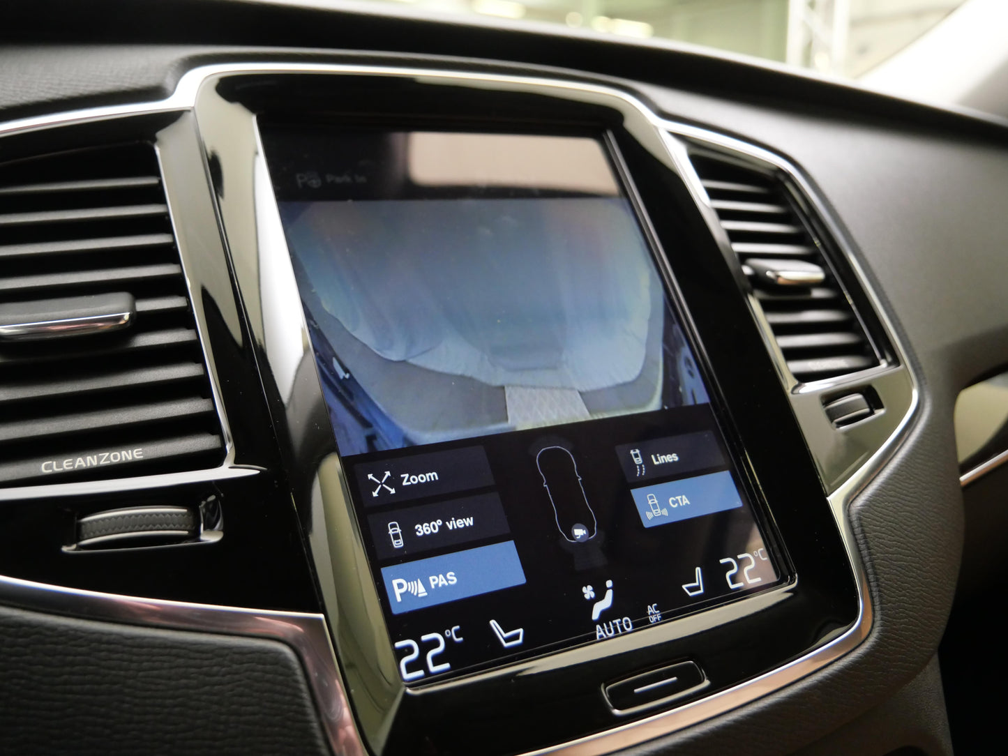 Volvo XC90 D5 171 kW AWD Momentum