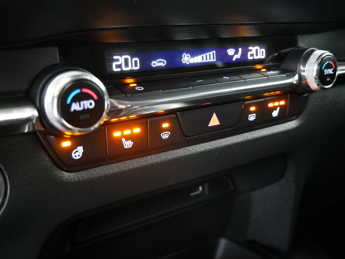 Mazda CX-30 2.0 Skyactiv-X 137 kW GT Plus