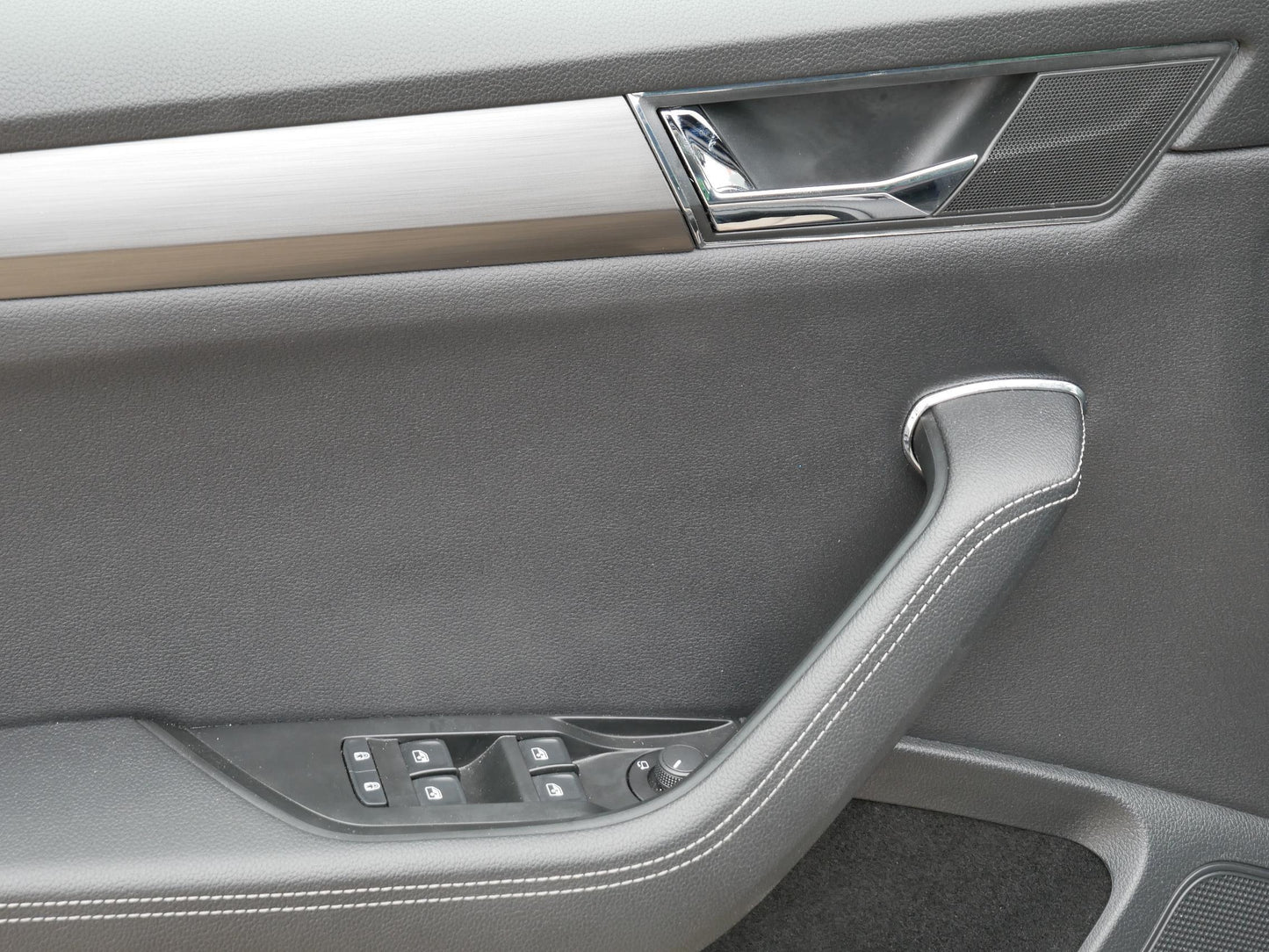 Škoda Superb 2.0 TSI 140 kW Style